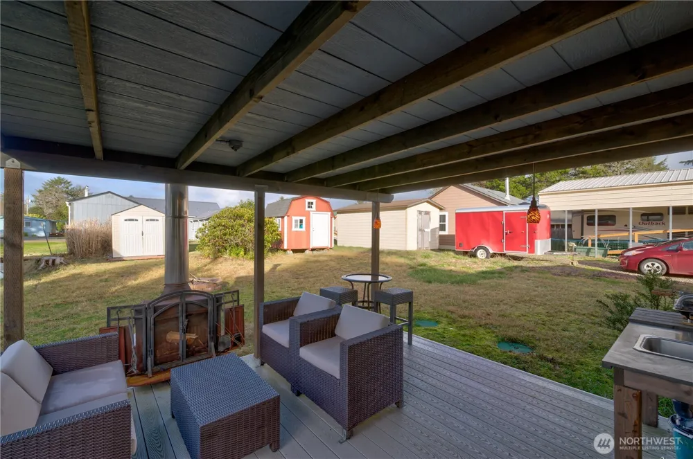 1213 269th Place Ocean Park, WA 98640