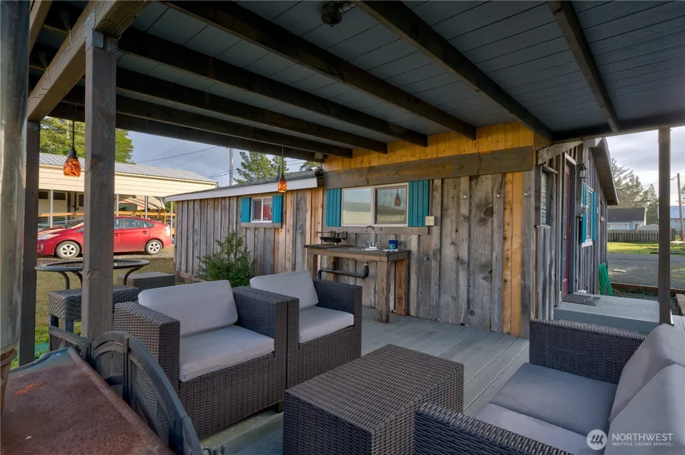 1213 269th Place Ocean Park, WA 98640