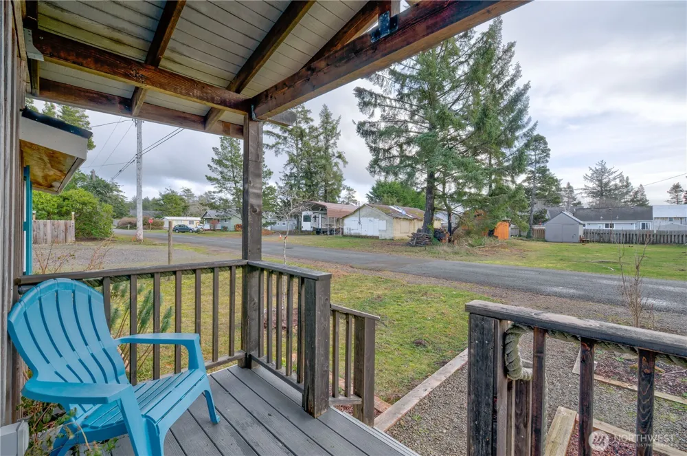 1213 269th Place Ocean Park, WA 98640