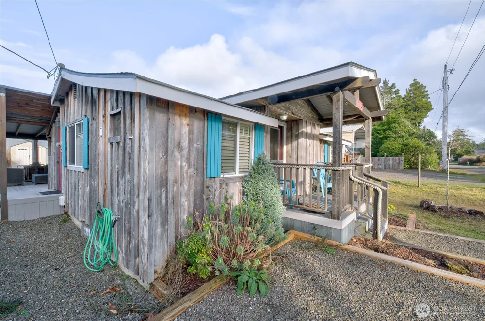 1213 269th Place Ocean Park, WA 98640