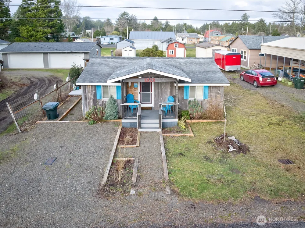 1213 269th Place Ocean Park, WA 98640
