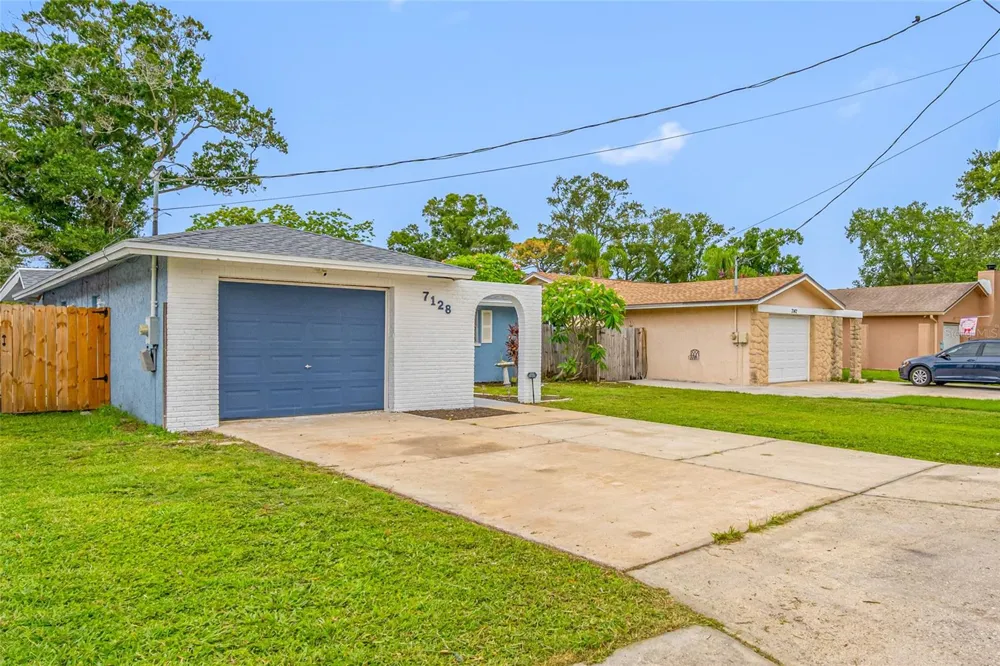 7128 64TH WAY Pinellas Park, FL 33781
