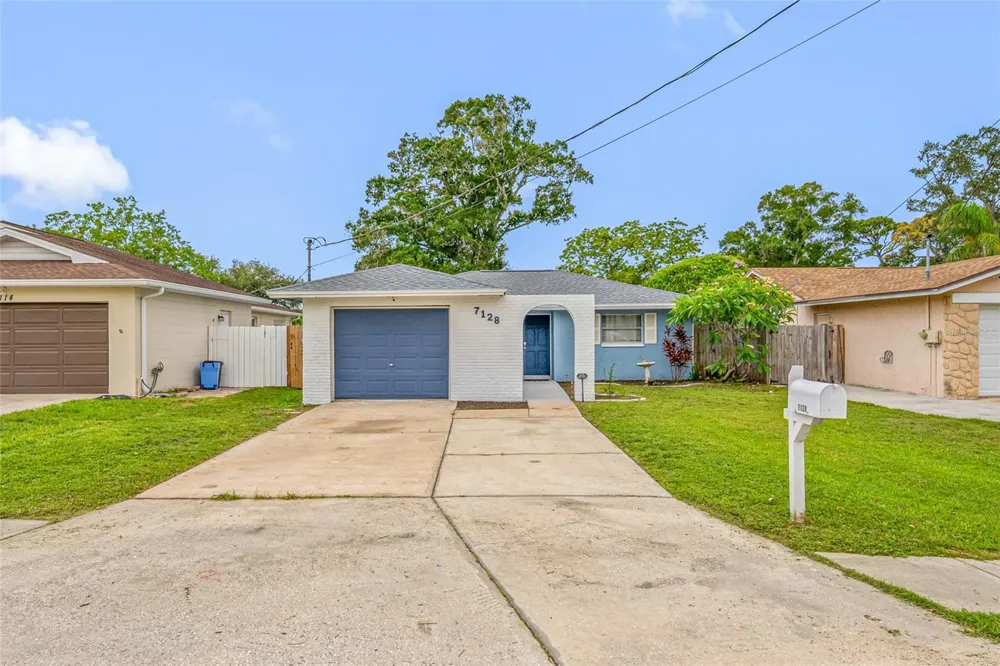 7128 64TH WAY Pinellas Park, FL 33781
