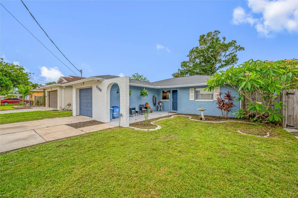7128 64TH WAY Pinellas Park, FL 33781