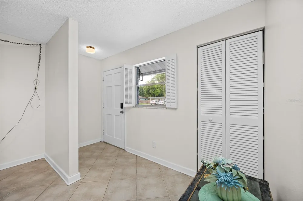 7128 64TH WAY Pinellas Park, FL 33781