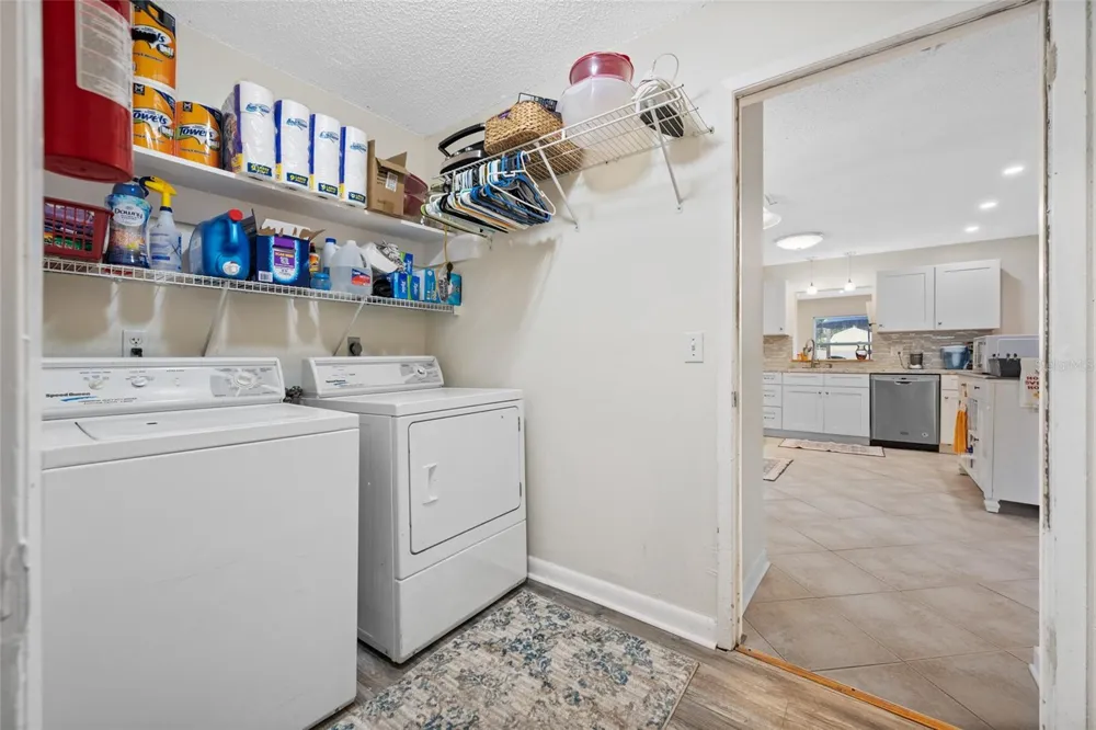 7128 64TH WAY Pinellas Park, FL 33781