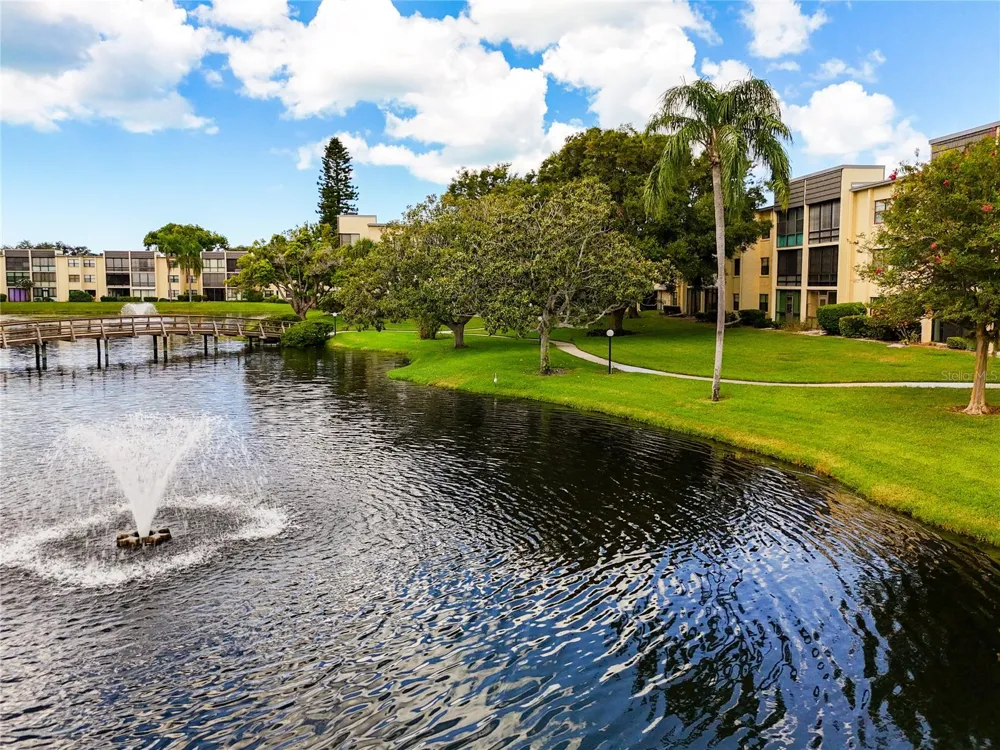 14130 ROSEMARY LANE #3215 Largo, FL 33774