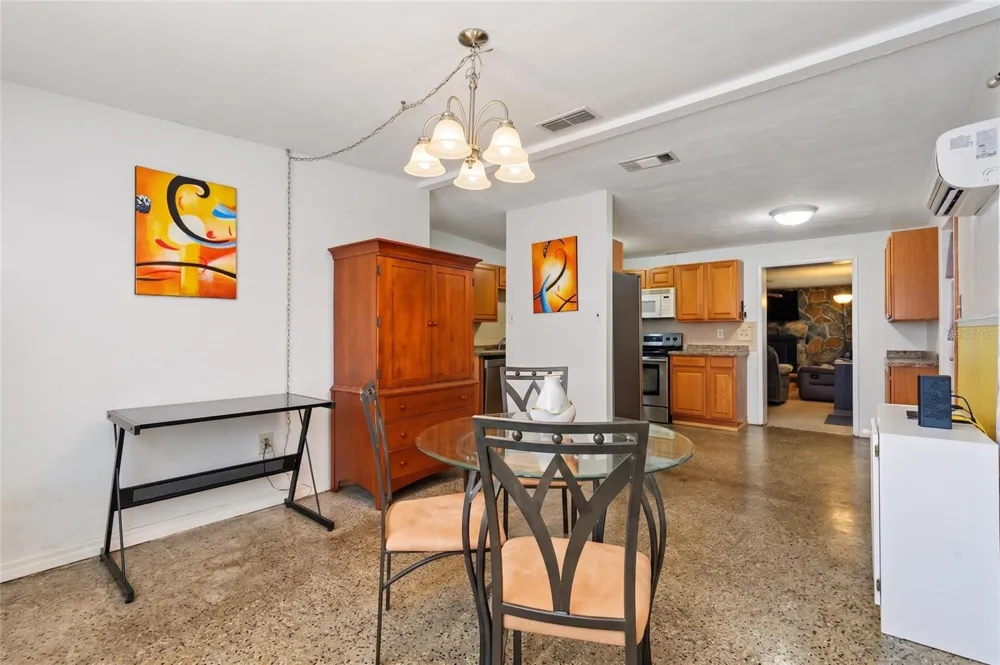 9374 84TH STREET Seminole, FL 33777