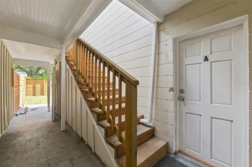 6027 1ST AVENUE #B St Petersburg, FL 33710