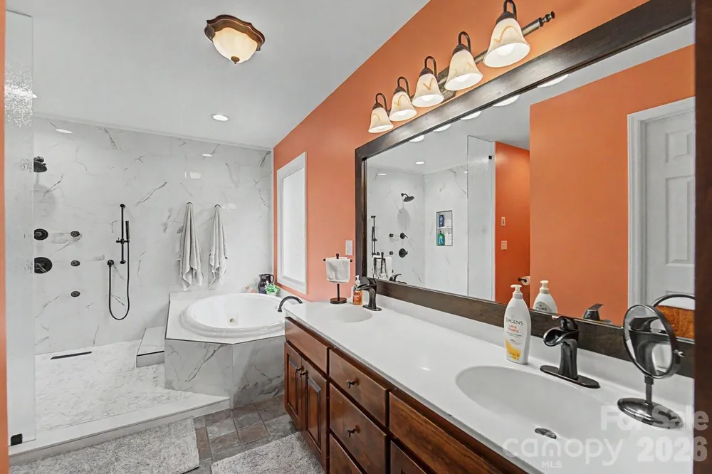 48 Main Trace Franklin, NC 28734