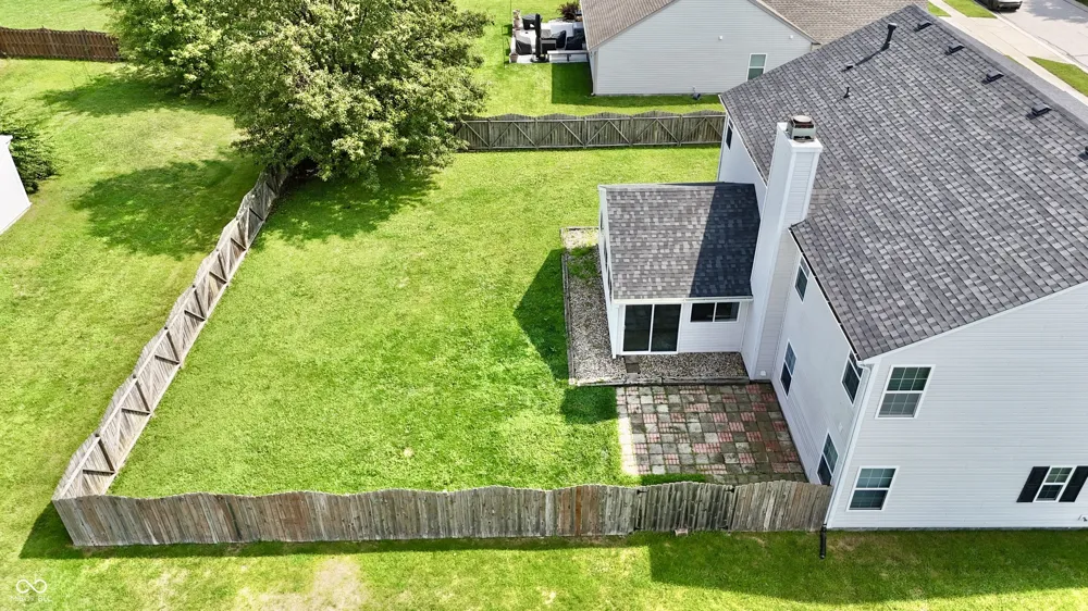 8330 Balmoral Lane Avon, IN 46123