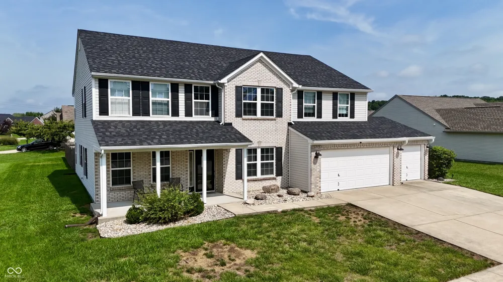 8330 Balmoral Lane Avon, IN 46123