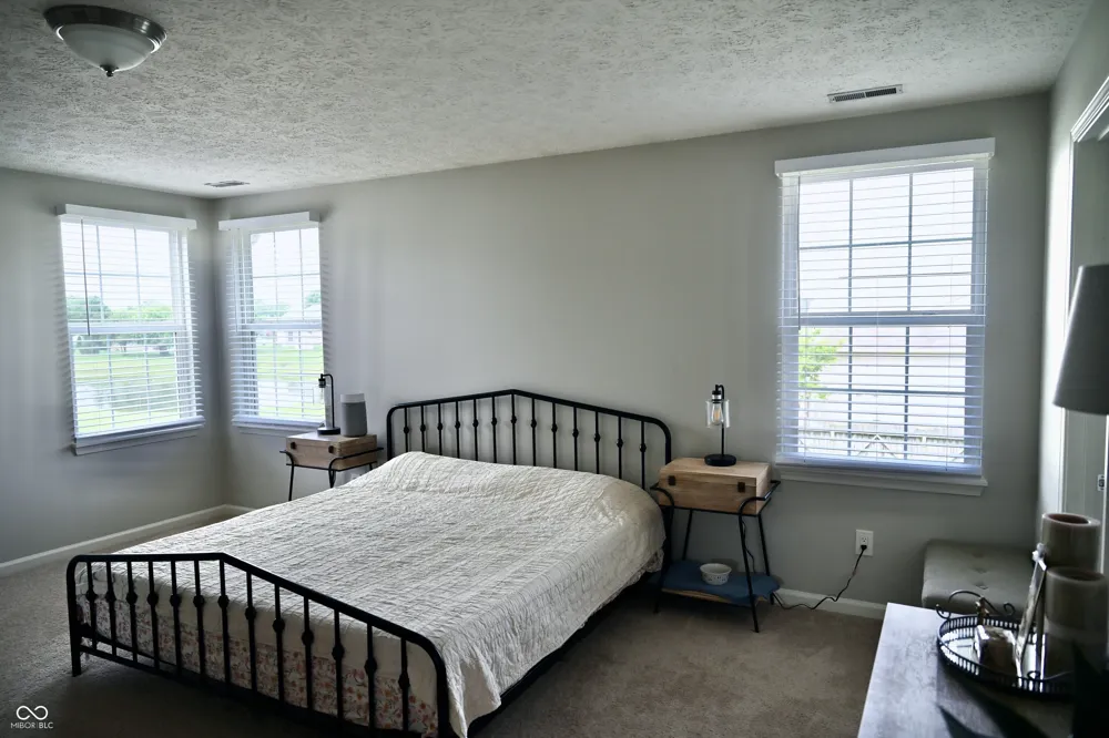 8330 Balmoral Lane Avon, IN 46123