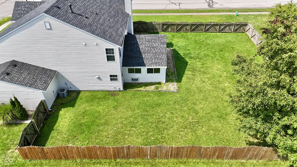 8330 Balmoral Lane Avon, IN 46123