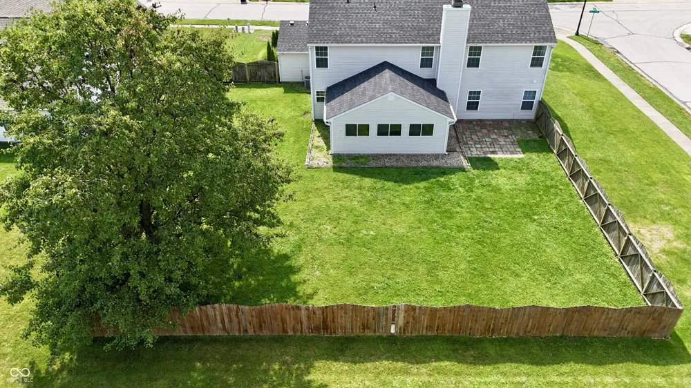 8330 Balmoral Lane Avon, IN 46123