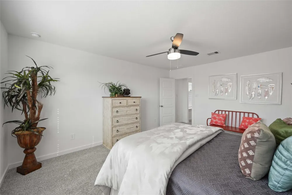 3241 Summercrisp Hollow Lane Pearland, TX 77581