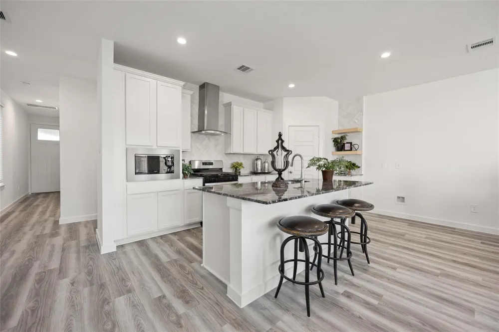 3241 Summercrisp Hollow Lane Pearland, TX 77581