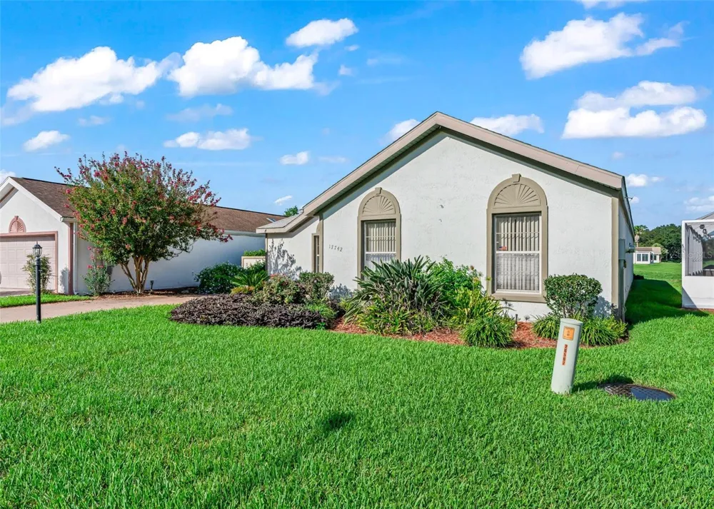 17742 SE 114TH COURT Summerfield, FL 34491