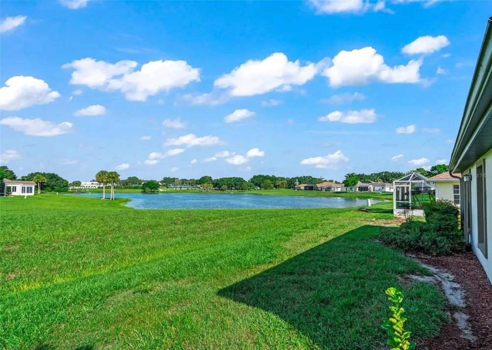 17742 SE 114TH COURT Summerfield, FL 34491