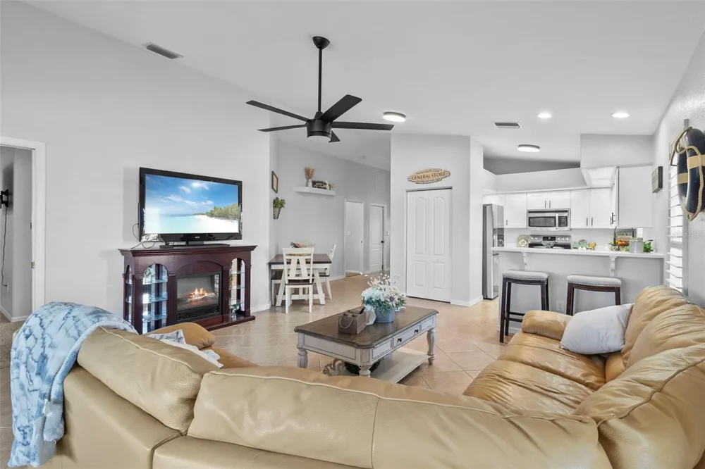 12962 SW DOUG DRIVE Lake Suzy, FL 34269