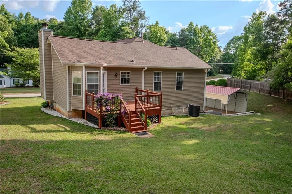 198 Brenda Ellen Drive Senoia, GA 30265