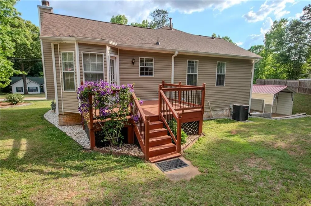 198 Brenda Ellen Drive Senoia, GA 30265