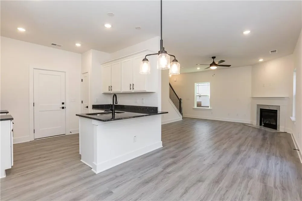 519 Creek Road Cornelia, GA 30531