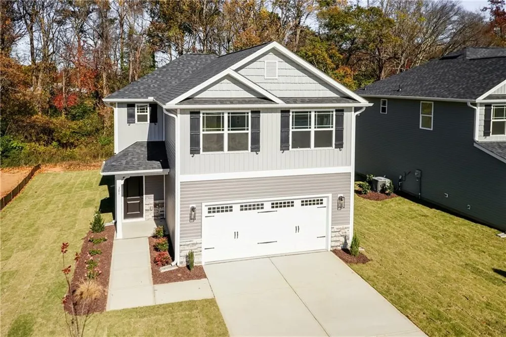 519 Creek Road Cornelia, GA 30531