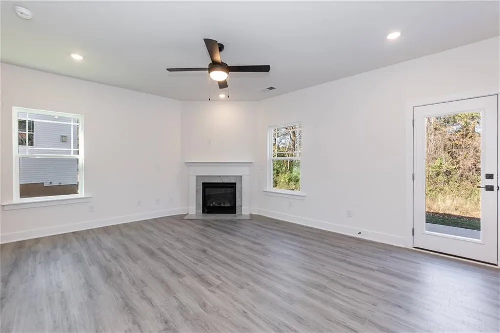 519 Creek Road Cornelia, GA 30531