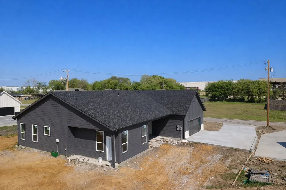1126 Gannon Lane DeSoto, TX 75115