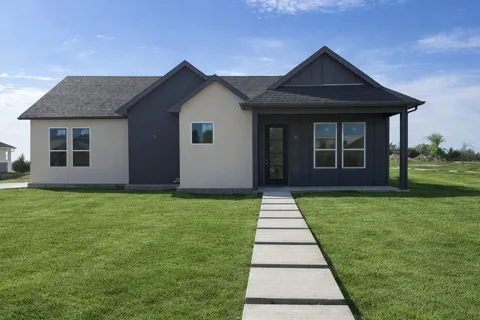 1126 Gannon Lane