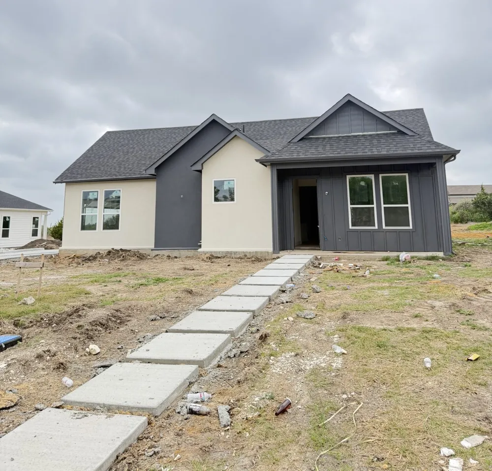 1126 Gannon Lane DeSoto, TX 75115