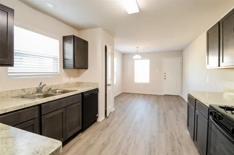 4818 Banyan Tree Trail