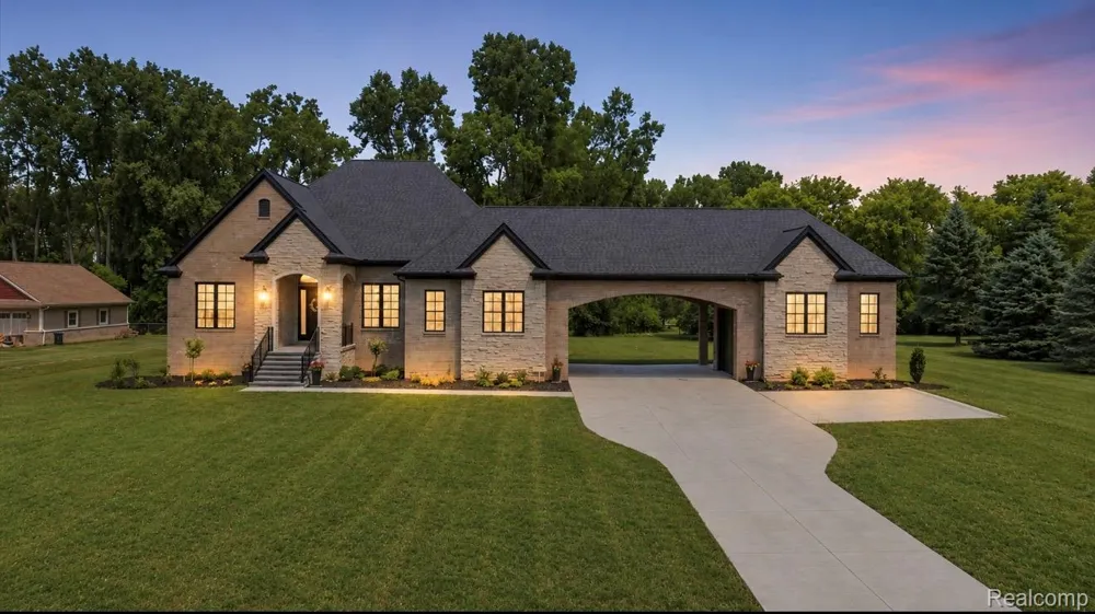 12721 27 Mile Road Washington Township, MI 48094