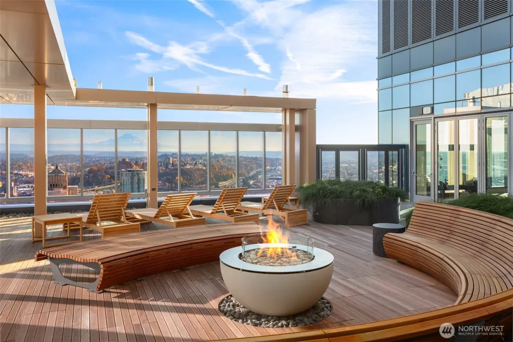 800 Columbia Street #1606 Seattle, WA 98104