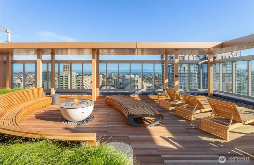 800 Columbia Street #1606 Seattle, WA 98104