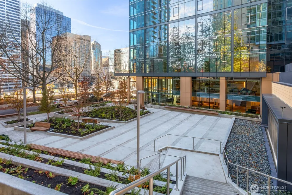 800 Columbia Street #1606 Seattle, WA 98104