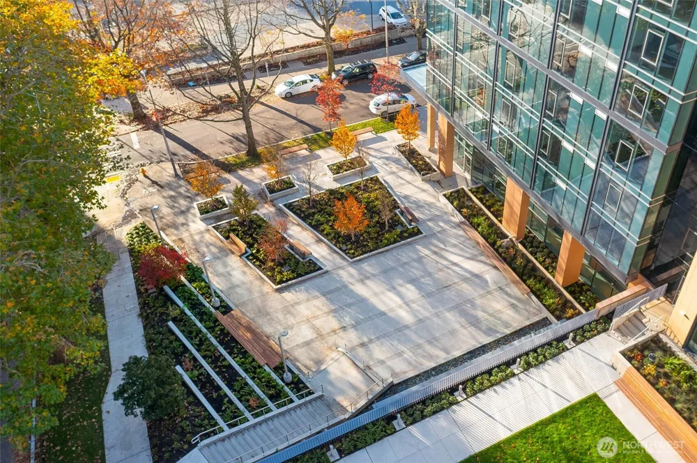 800 Columbia Street #1606 Seattle, WA 98104