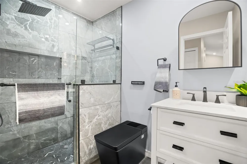 1937 NORTHFORK CIRCLE Clearwater, FL 33760