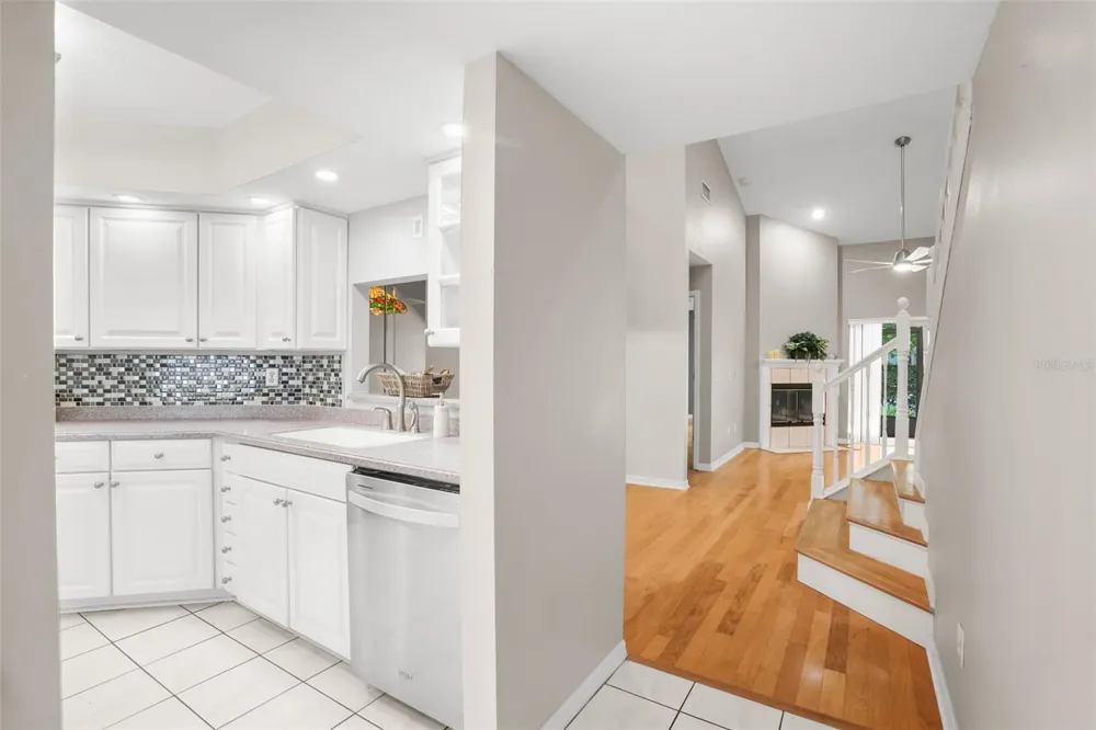 1937 NORTHFORK CIRCLE Clearwater, FL 33760