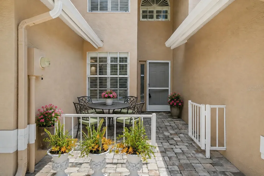 1937 NORTHFORK CIRCLE Clearwater, FL 33760