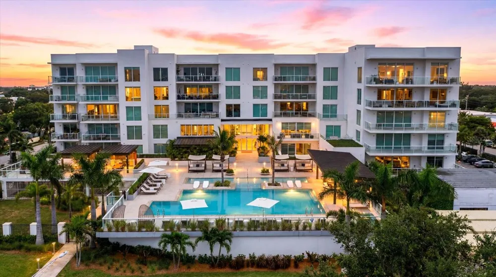 1020 SUNSET POINT ROAD #601 Clearwater, FL 33755