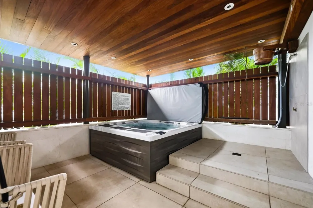 1020 SUNSET POINT ROAD #601 Clearwater, FL 33755