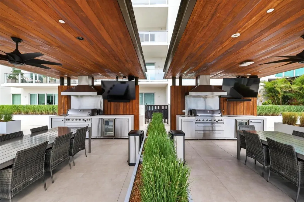 1020 SUNSET POINT ROAD #601 Clearwater, FL 33755