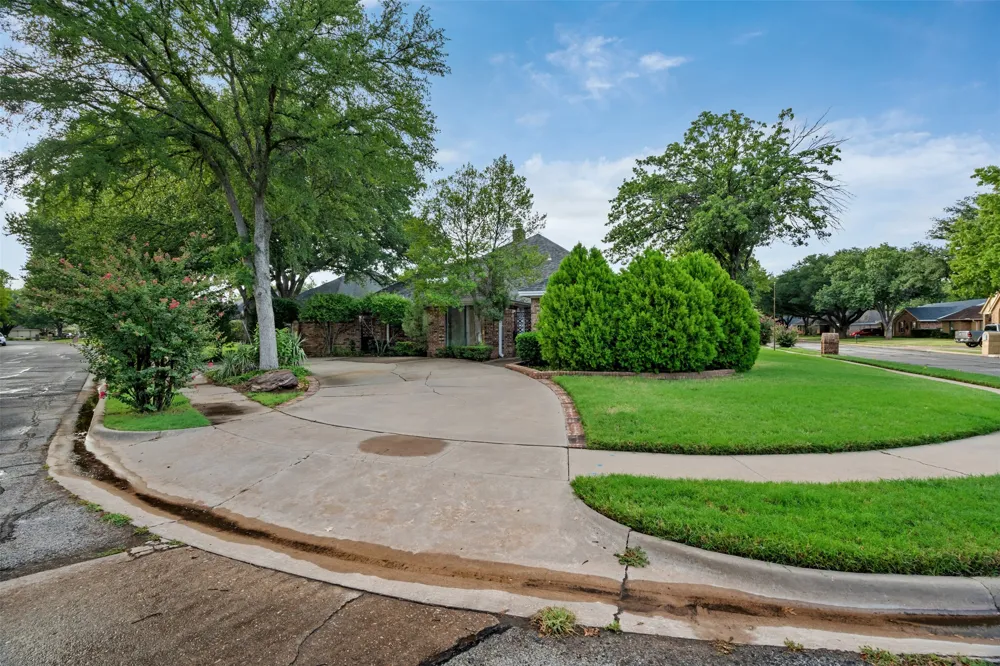 2614 San Simeon Drive Wichita Falls, TX 76308