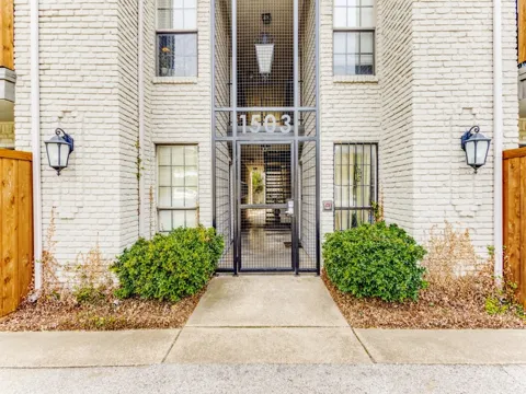 1503 Garrett Avenue #111