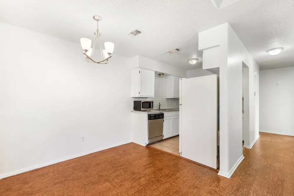 6603 Central Avenue North Richland Hills, TX 76182