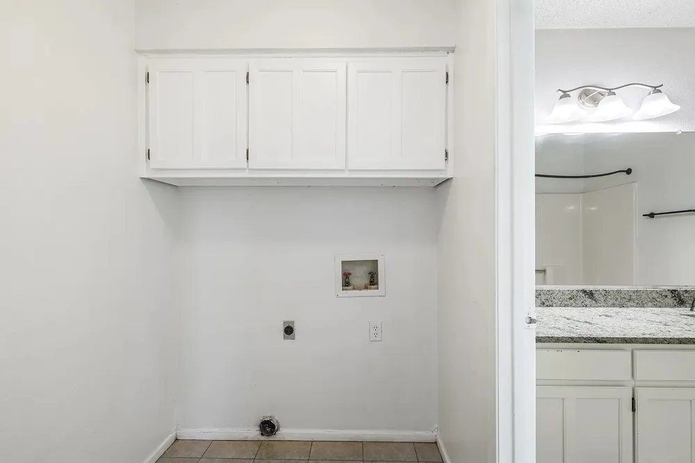 6603 Central Avenue North Richland Hills, TX 76182