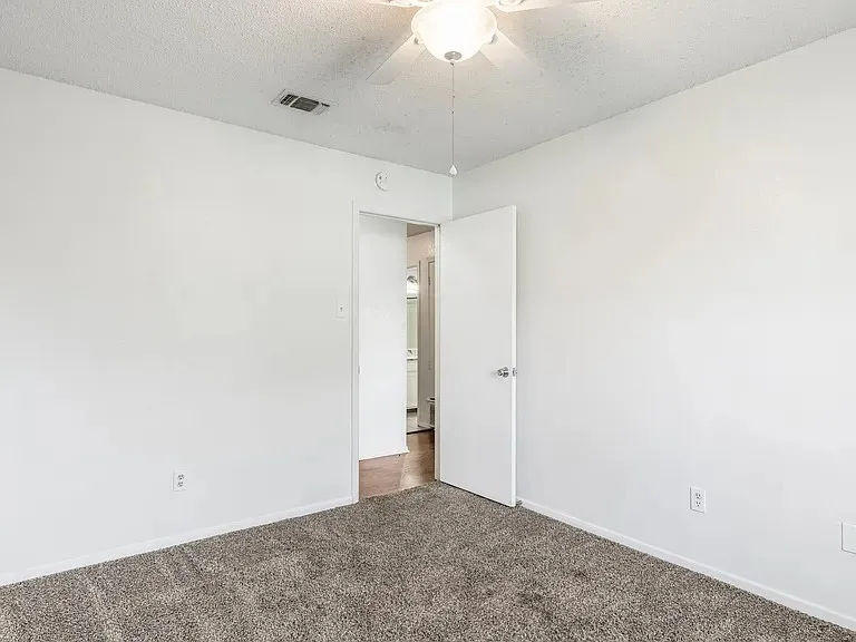 6603 Central Avenue North Richland Hills, TX 76182