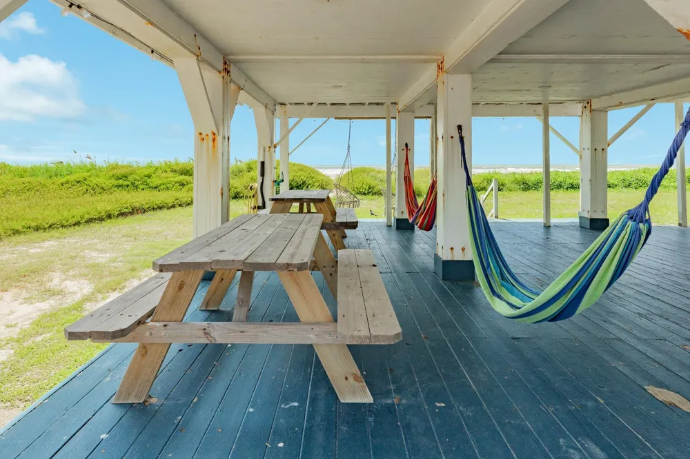23114 Gulf Drive Galveston, TX 77554